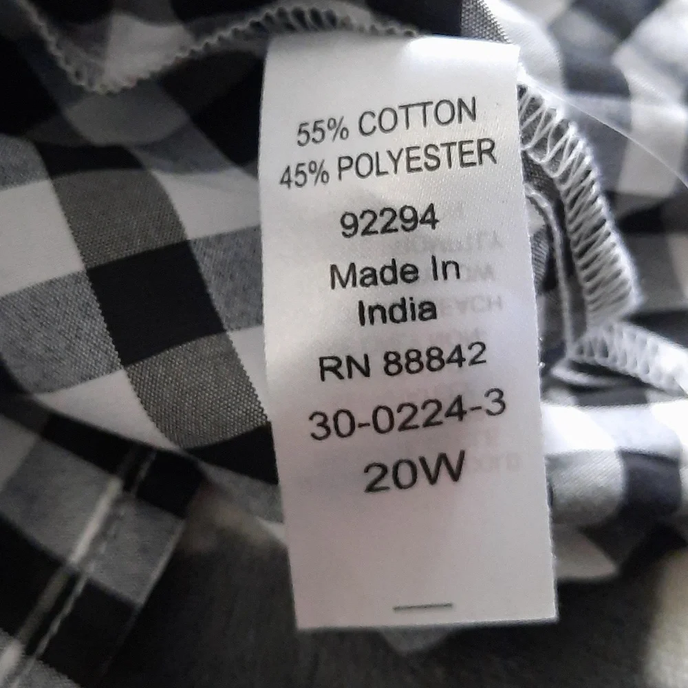 Roman's Short Sleeve Black and White Gingham Plaid Button Up Blouse Size 20 - Picture 6 of 8